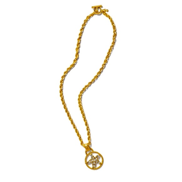 CAbi Jewelry - New in Box | CABI STARFISH MEDALLION NECKLACE